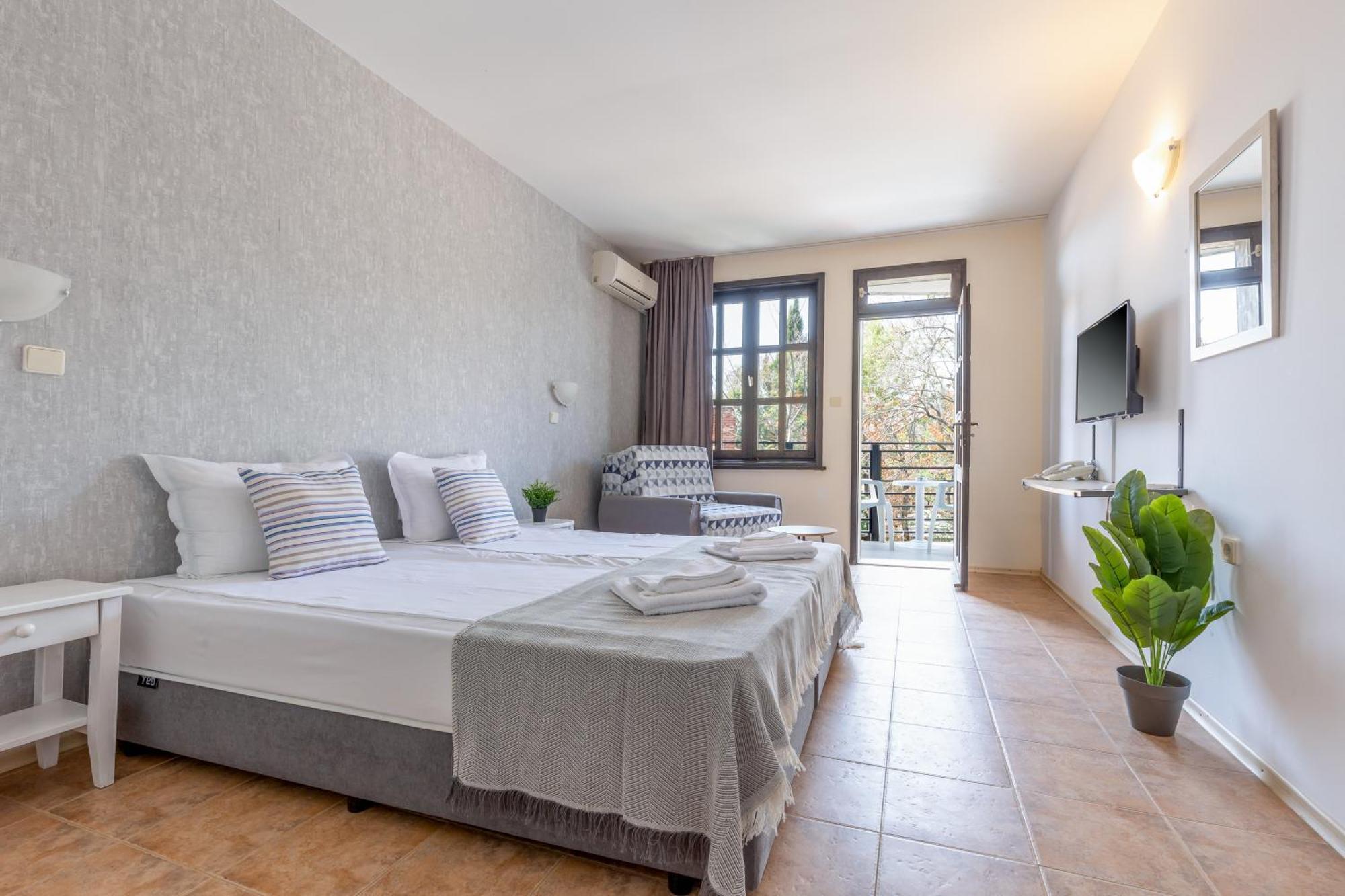 Villa Sol Sunny Beach Ngoại thất bức ảnh